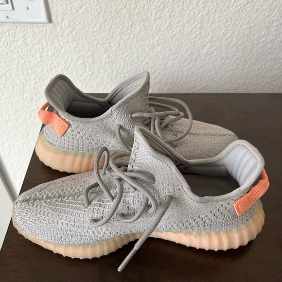 Yeezy Boost 350 V2 ‘True Form’ - Picture 5 of 7